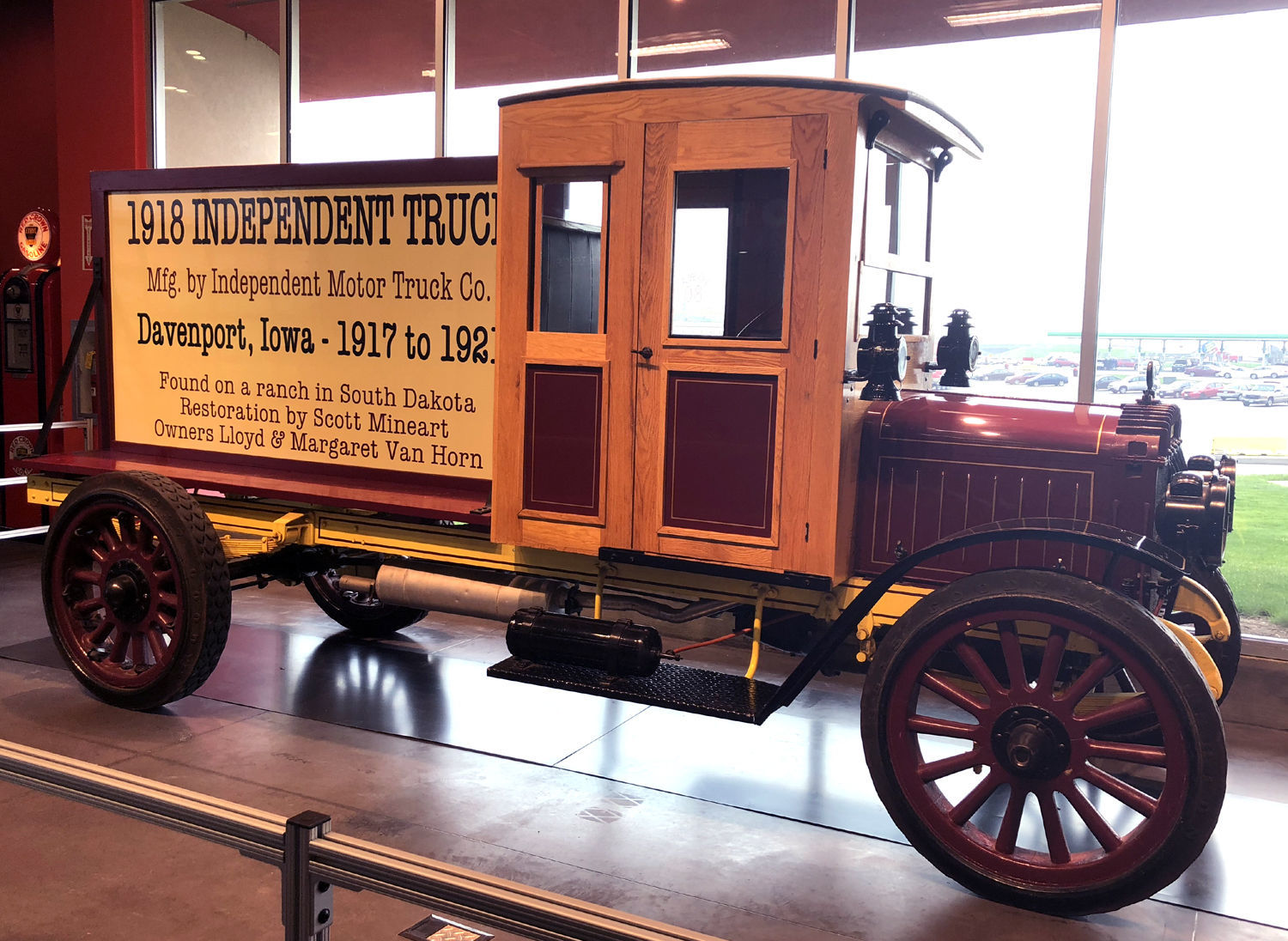 Independent truck at I-80 Trucking Museum